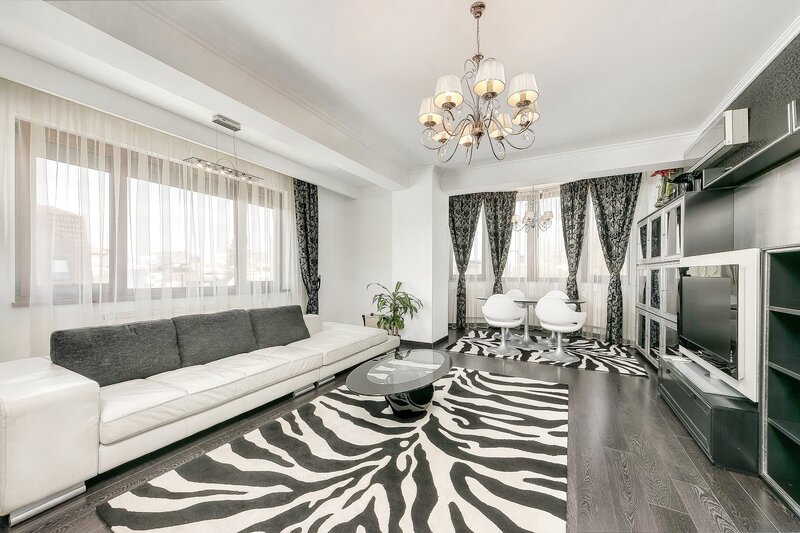 Primaverii-Floreasca, 3 camere 131 mp 2 Bai, Centrala, Parcare, Negociabil