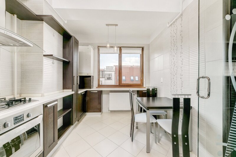 Primaverii-Floreasca, 3 camere 131 mp 2 Bai, Centrala, Parcare, Negociabil