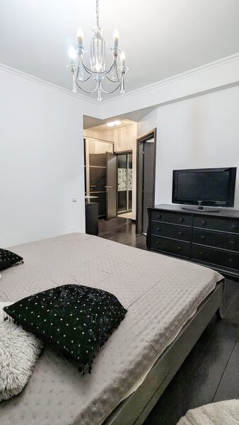 Primaverii-Floreasca, 3 camere 131 mp 2 Bai, Centrala, Parcare, Negociabil