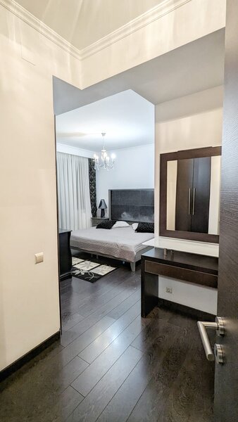 Primaverii-Floreasca, 3 camere 131 mp 2 Bai, Centrala, Parcare, Negociabil